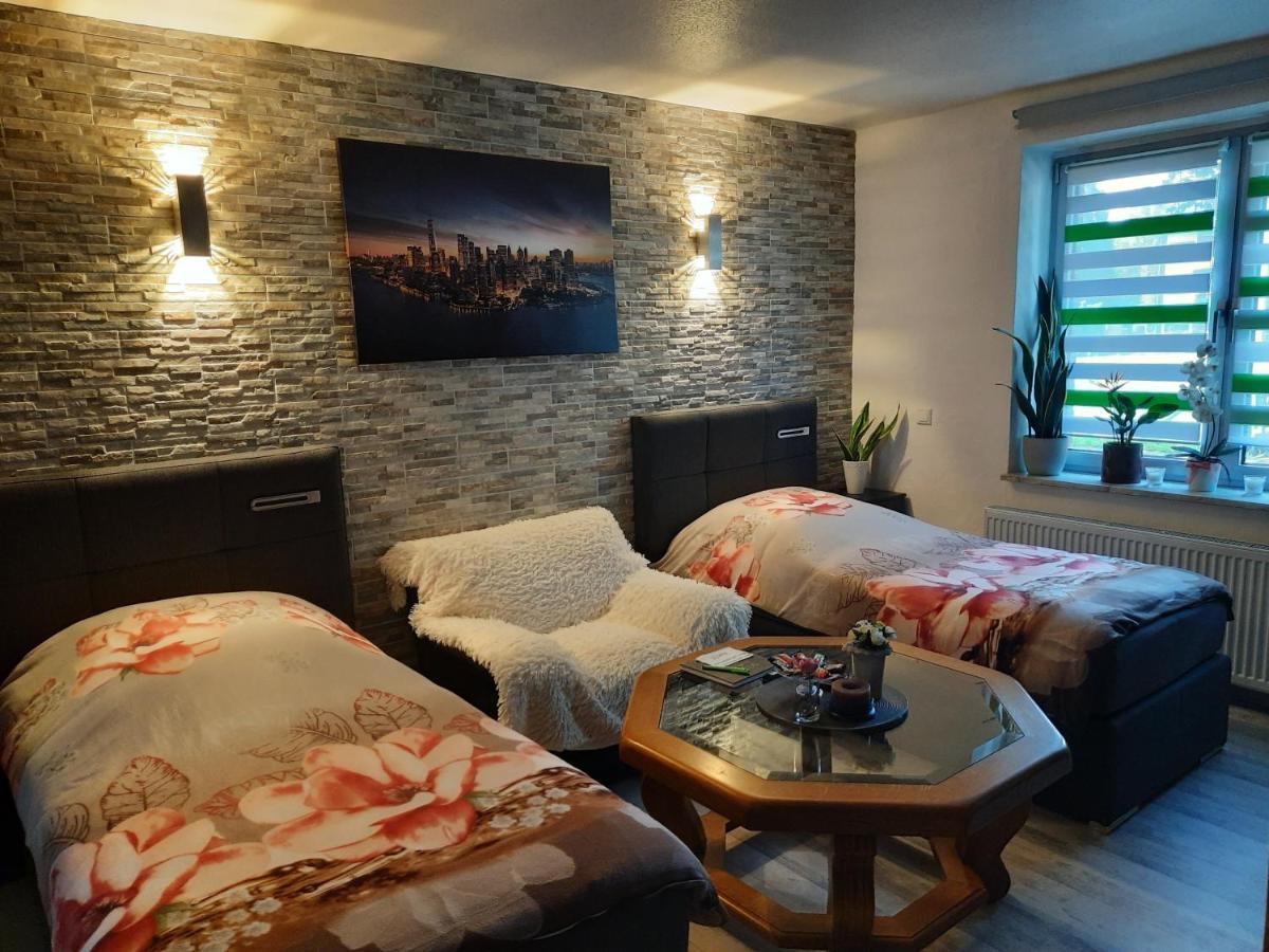 Joys Ferienwohnung Оберхаузен Экстерьер фото