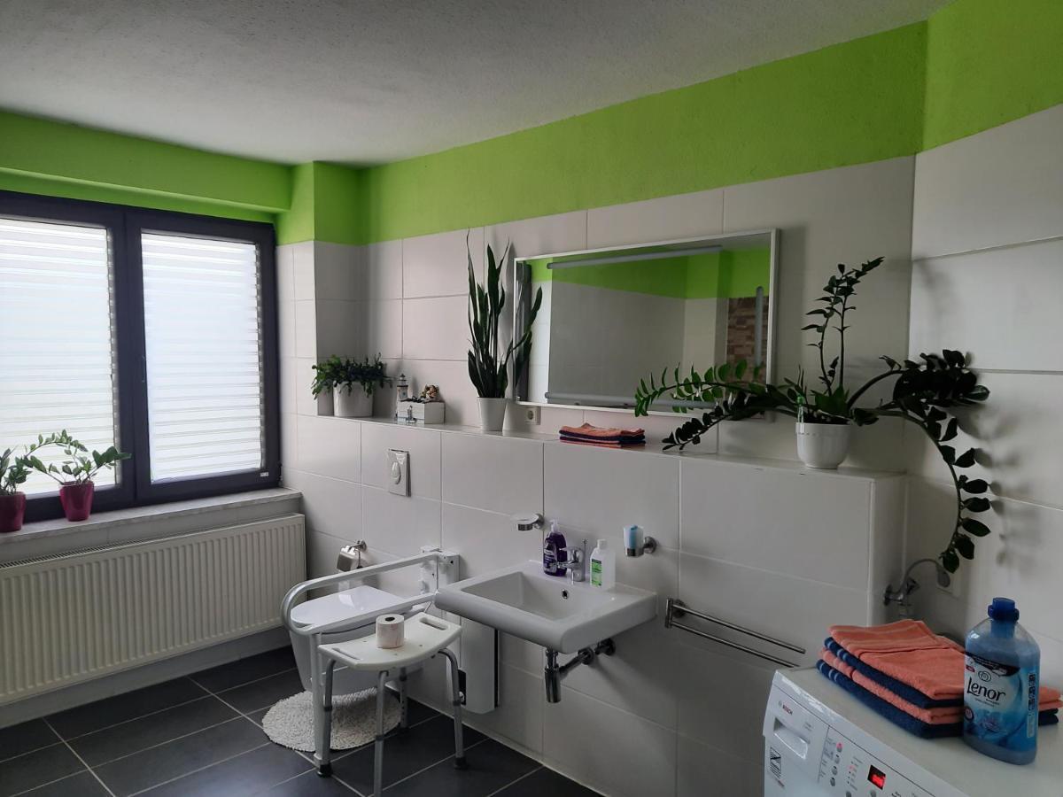 Joys Ferienwohnung Оберхаузен Экстерьер фото