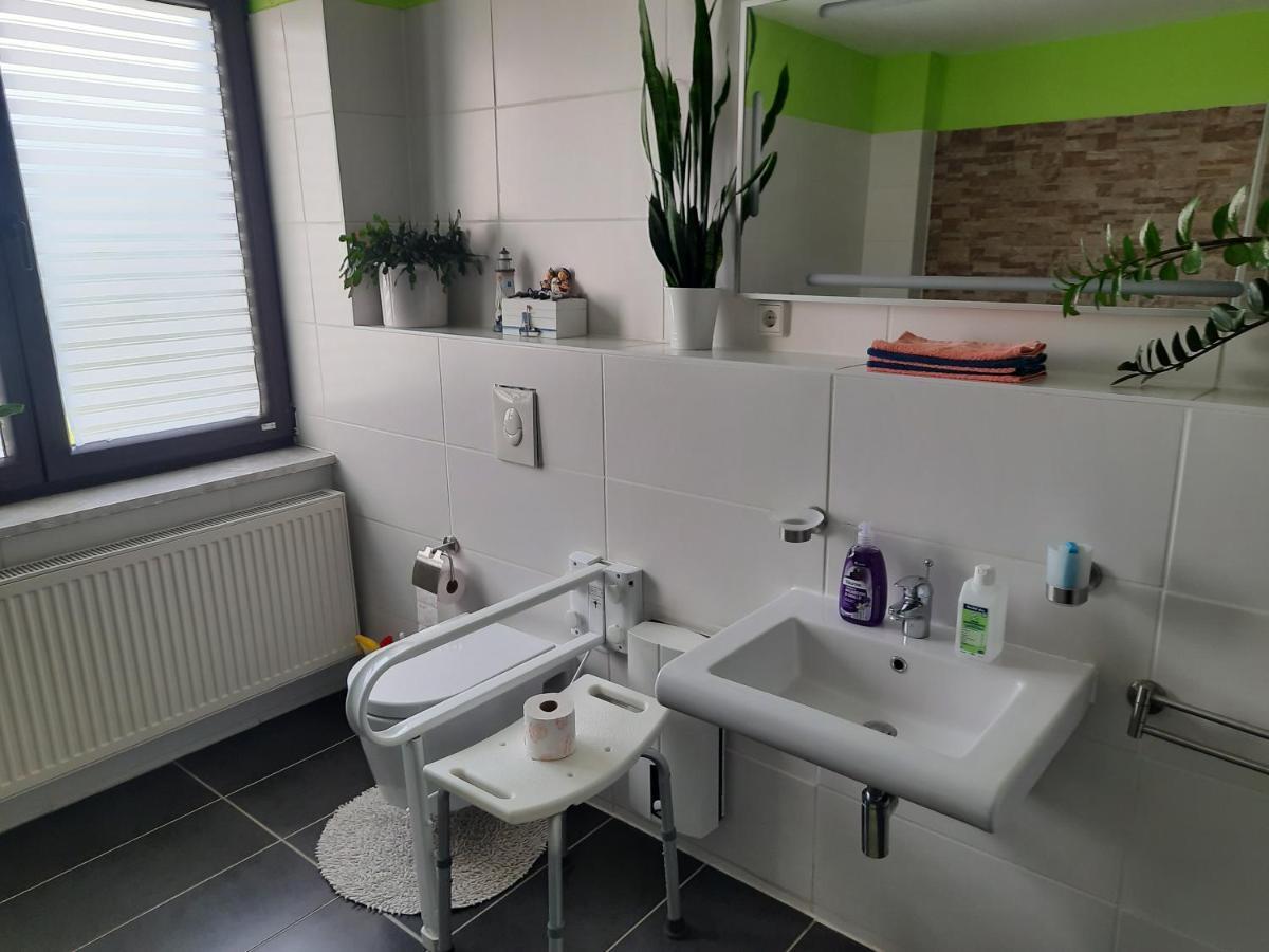 Joys Ferienwohnung Оберхаузен Экстерьер фото