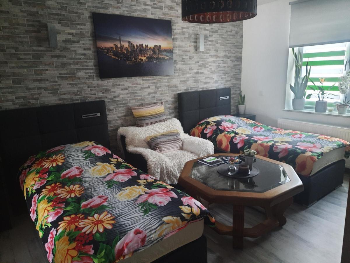 Joys Ferienwohnung Оберхаузен Экстерьер фото
