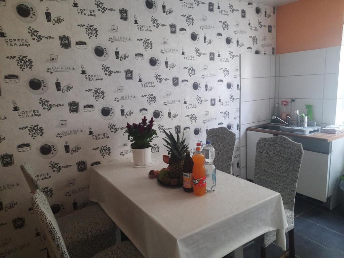 Joys Ferienwohnung Оберхаузен Экстерьер фото