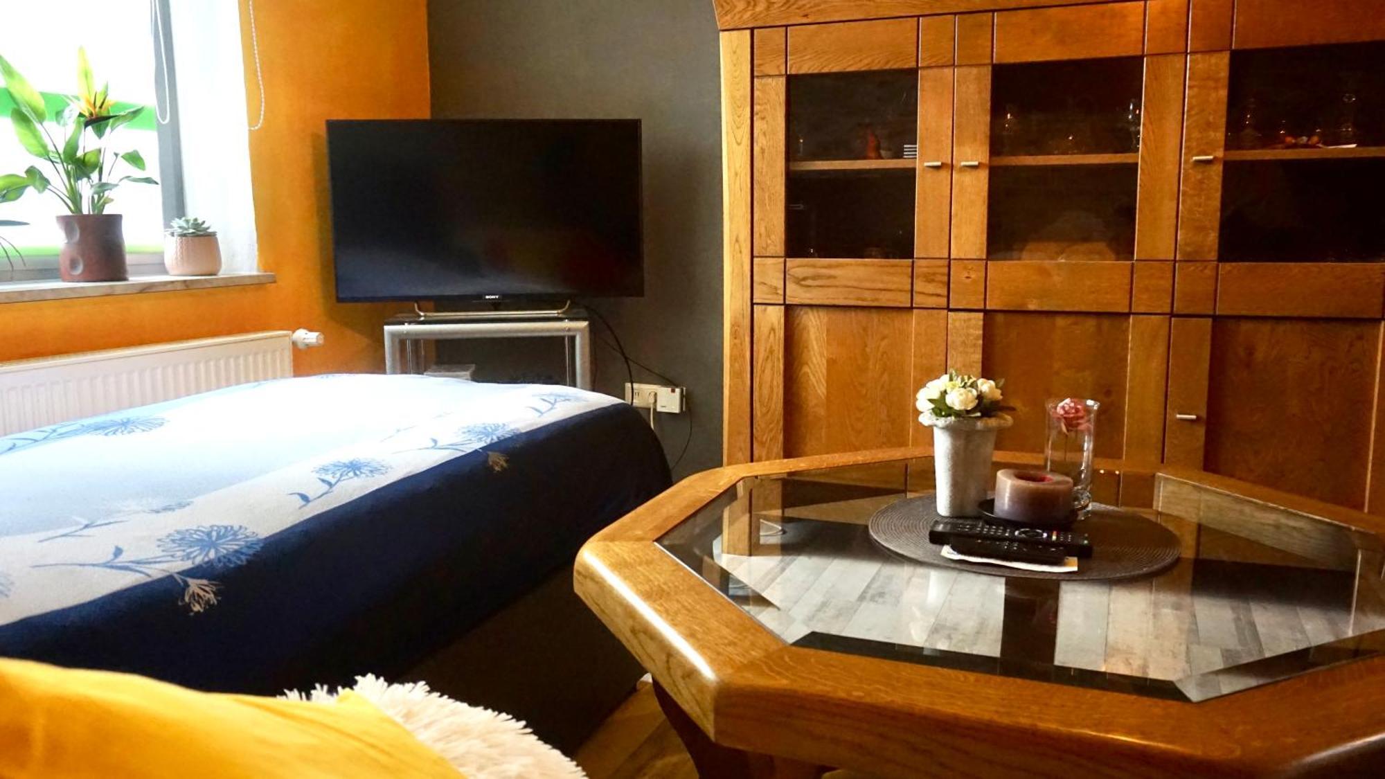 Joys Ferienwohnung Оберхаузен Экстерьер фото